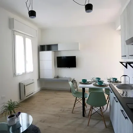 Apartmán Moderna A Due Passi Dal Centro